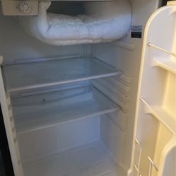 Mini Fridge Fully Working Needed Gone