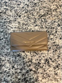 Michael Kors Trifold Wallet