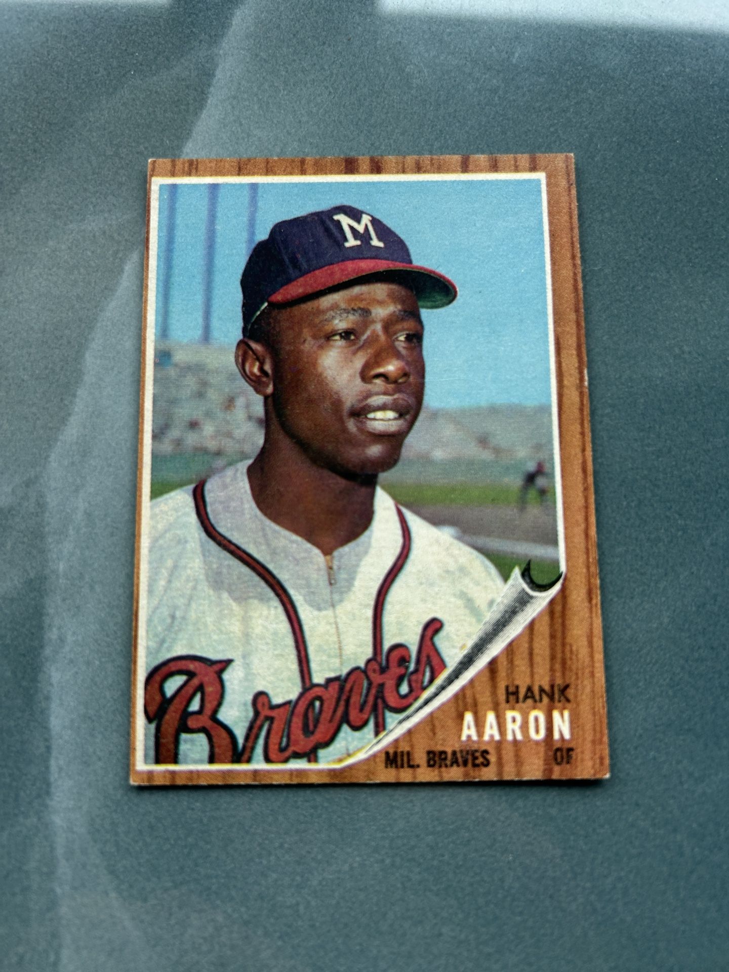 1962 Topps Hank Aaron Clean Card, Great Color