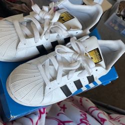 Adidas Superstars 