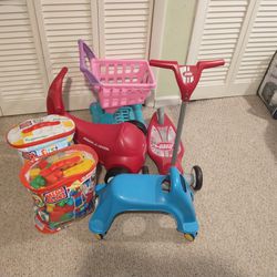Kids Scooters and Tricycle 