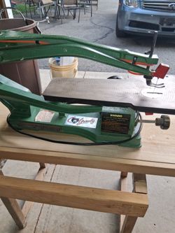 Grizzly scroll saw