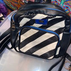 Steve Madden Purse 💗🌺