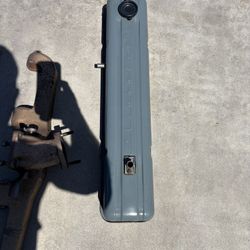 Val Cover Intake For A 235 Engine Chevy Engine Asking 100 Bucks For The Pair