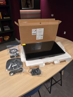 Amazon Basics 27' Computer Monitor 1080P, 100Hz, IPS, Built-in Speakers, Black - Like Dell - HP