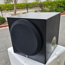 Yamaha Surround Sound Subwoofer 