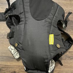 Infantino Baby Carrier
