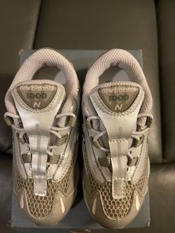 New Balance 1000  Gray/Brown Bungee Lace Sneaker Baby US 9 IV1000NK