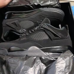 Jordan 4 Black Cats Size 10 Mens