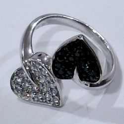 Woman's Heart Crystal/Onix Ring Jewelry, Used, (G.M.925)