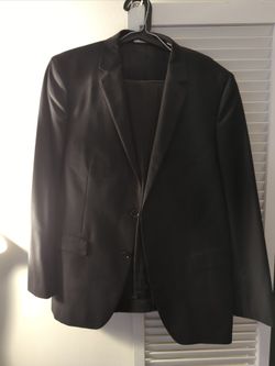 Black DKNY Suit 42R