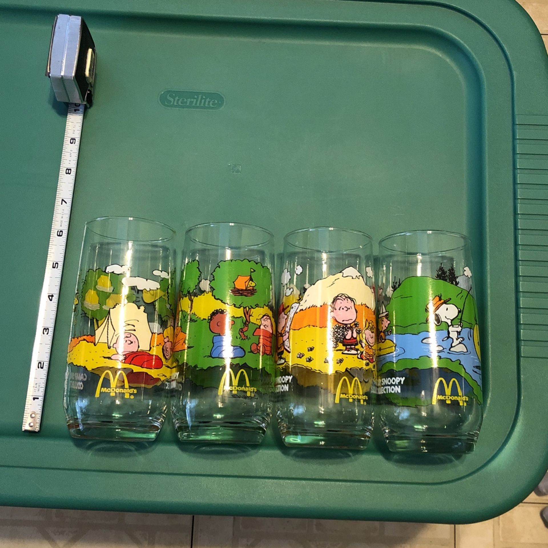 4 VINTAGE McDonald's Camp Snoopy Collection Glasses Peanuts Gang 6"
