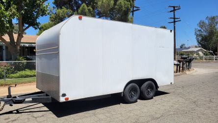 16 by 8 1/2 enclosed Cargo Trailer... 5 new tires