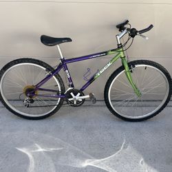 Bicycle, Trek Mountain Bike, Antelope 830