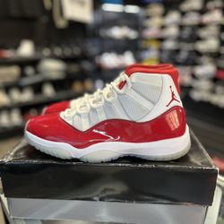 Jordan 11 “Cherry” Size 11