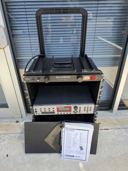 E-MU ESI 2000 Digital Sampler in Rolling Rack Case
