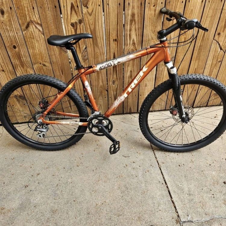 Bike Trek 4300 Mtb for Sale in Lexington, KY - OfferUp