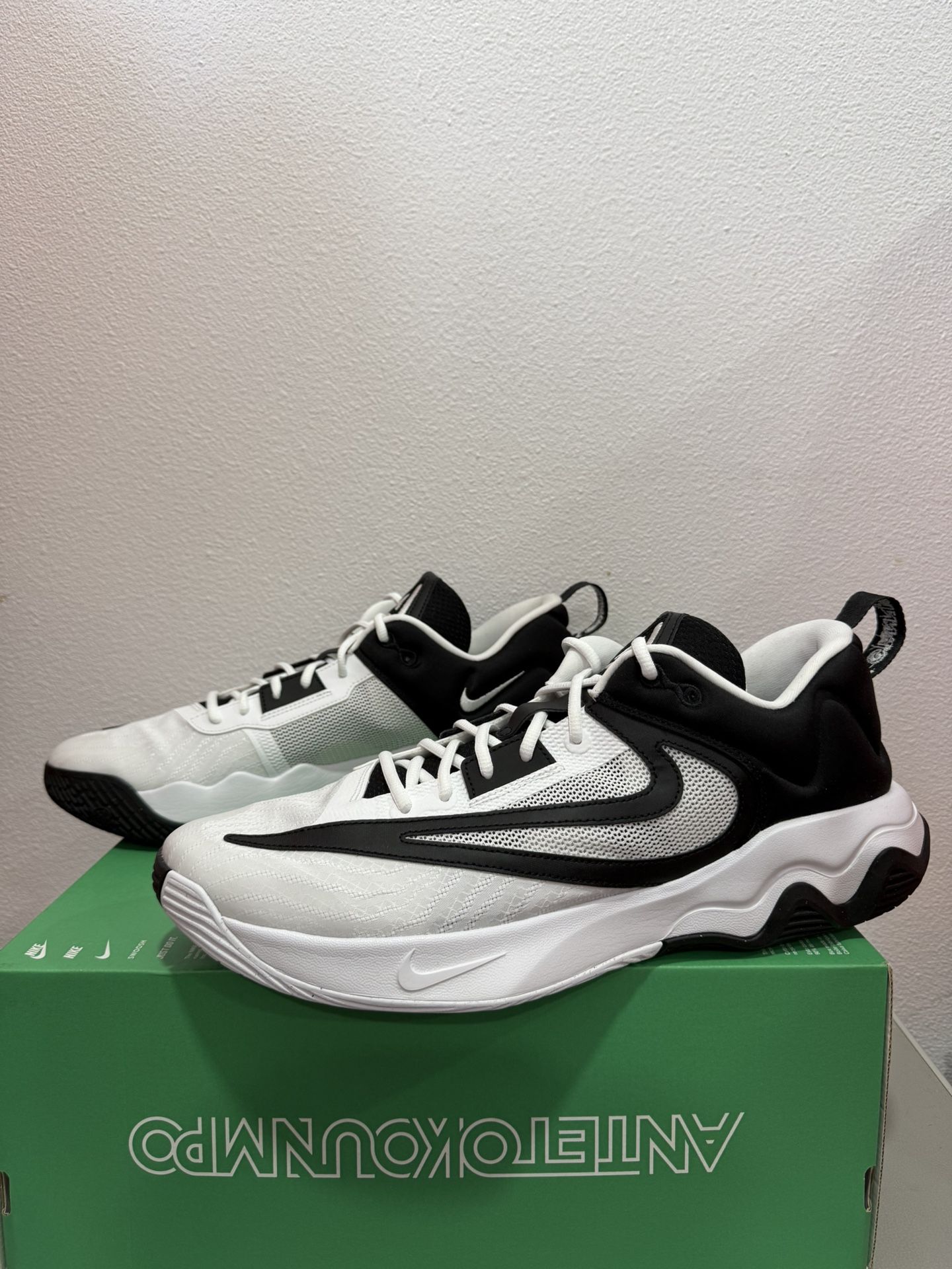 Nike Giannis Immortality 3 shoe Bedtime Snack DZ7533 100