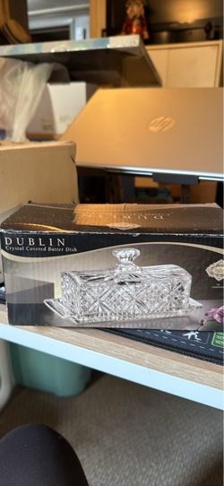 Shannon by Godinger Dublin Crystal Covered Butter Dish