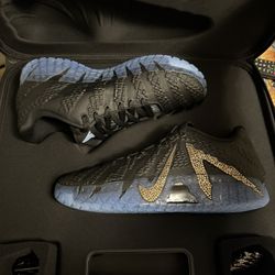 Nike Ja Swarovski Size 10M