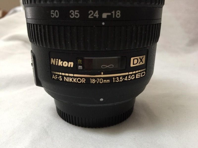 Nikon AF-S Nikkor 18-70mm G ED Lens Excellent