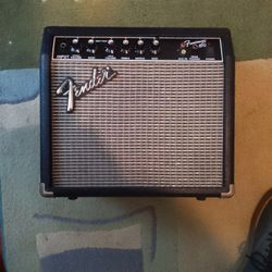 Fender Frontman 15G
