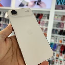 Iphome 17 Air unlocked