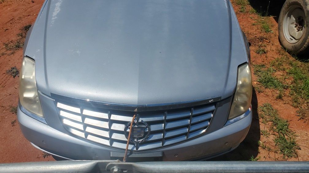 Hood OeM Cadilac DTS