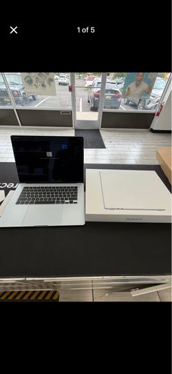 2025 Apple MacBook Air M4 15in