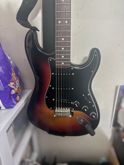 Squire Strat