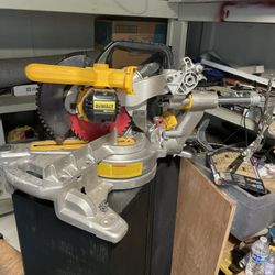  400 All  4  Table Saw Weedeater 7 1/2 Shasha.  Sae  Compressor Battery All Grey Condit. No Battery