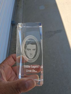 Elvis Presley 5" Glass Hologram Paperweight the Legend