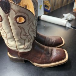  Boots, Tony Lama
