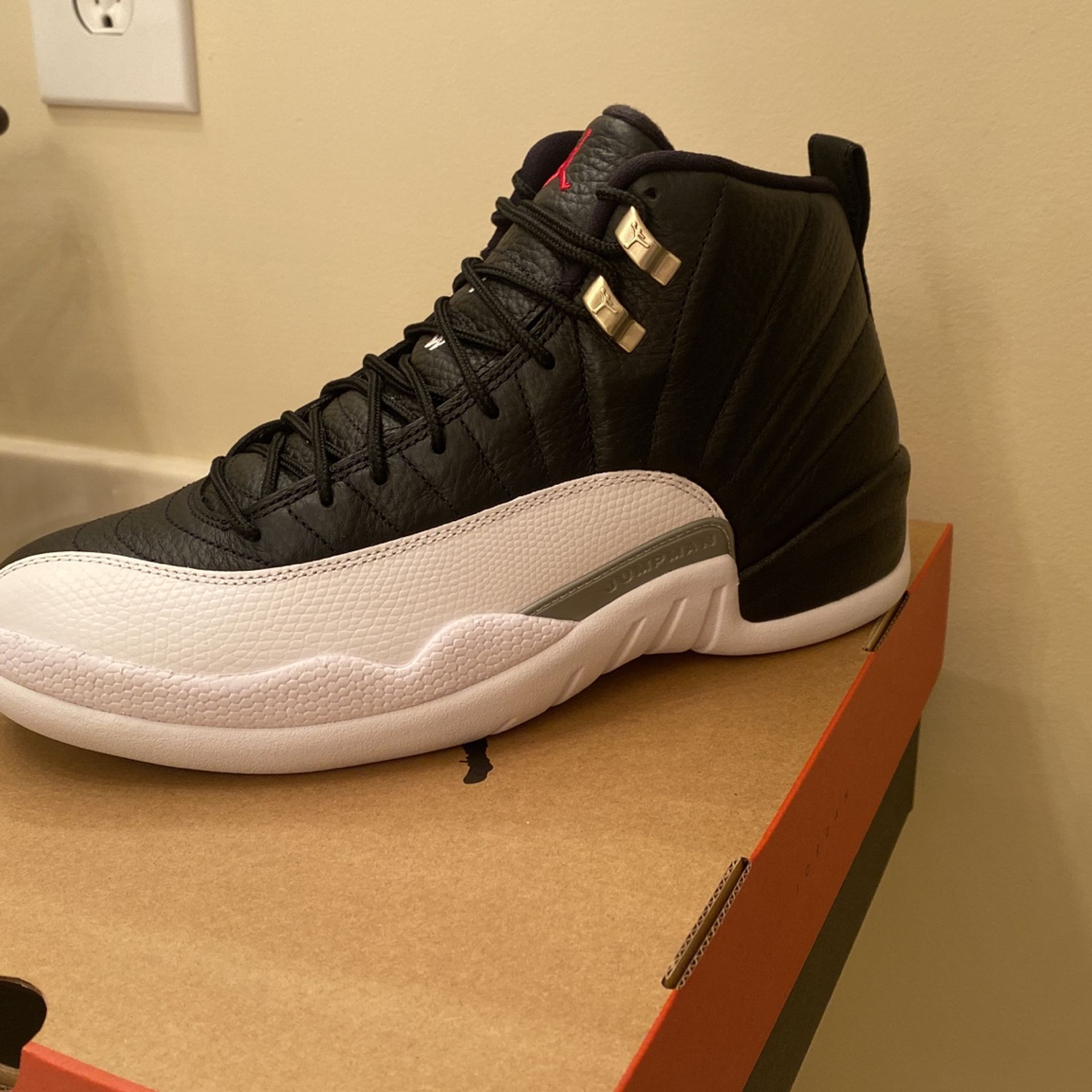 Jordan 12 Sz 9-1/2 Playoff
