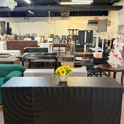 Sideboard Buffet Cabinet,Accent Storage Credenza with Ripple Door for Dining & Living Space(Black)  💰180$
