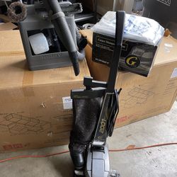 2001 Kirby Vacuum, With Shampooer And Paint Sprayer 