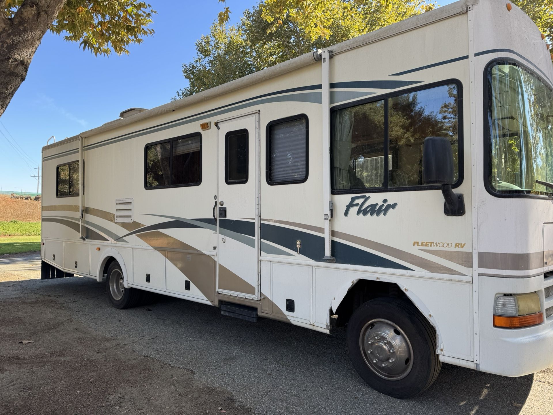 2002 Fleetwood Flair