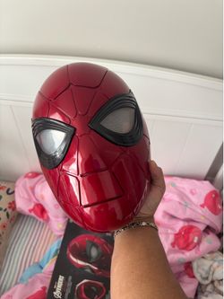 Avengers metal spider man light up head