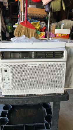 Toshiba air conditioner TBU 6000 like new