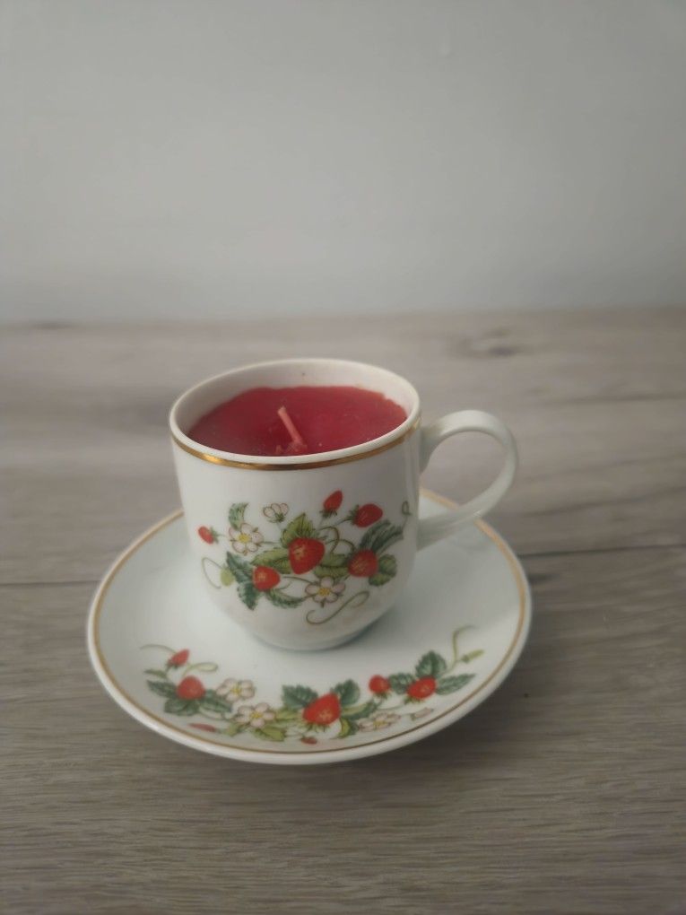 1978 Avon Porcelain Espresso Demi Cup Saucer Strawberry Candle 22k Gold