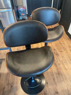 2 high end wood & leather adjustable barstools