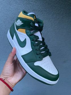 Jordan 1 Mid Sonic