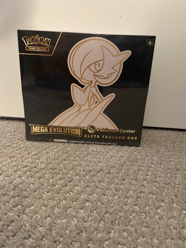 Mega Gardevoir Pokémon Center Stamped ETB