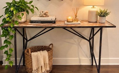 Entry way console table