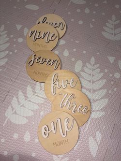Baby monthly milestones