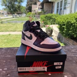 Nike Air Jordan 1 High Court Purple White (GS) Women’s US Size 4.5Y 
