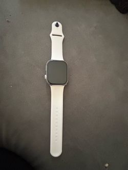 Apple Watch series 10 used no box