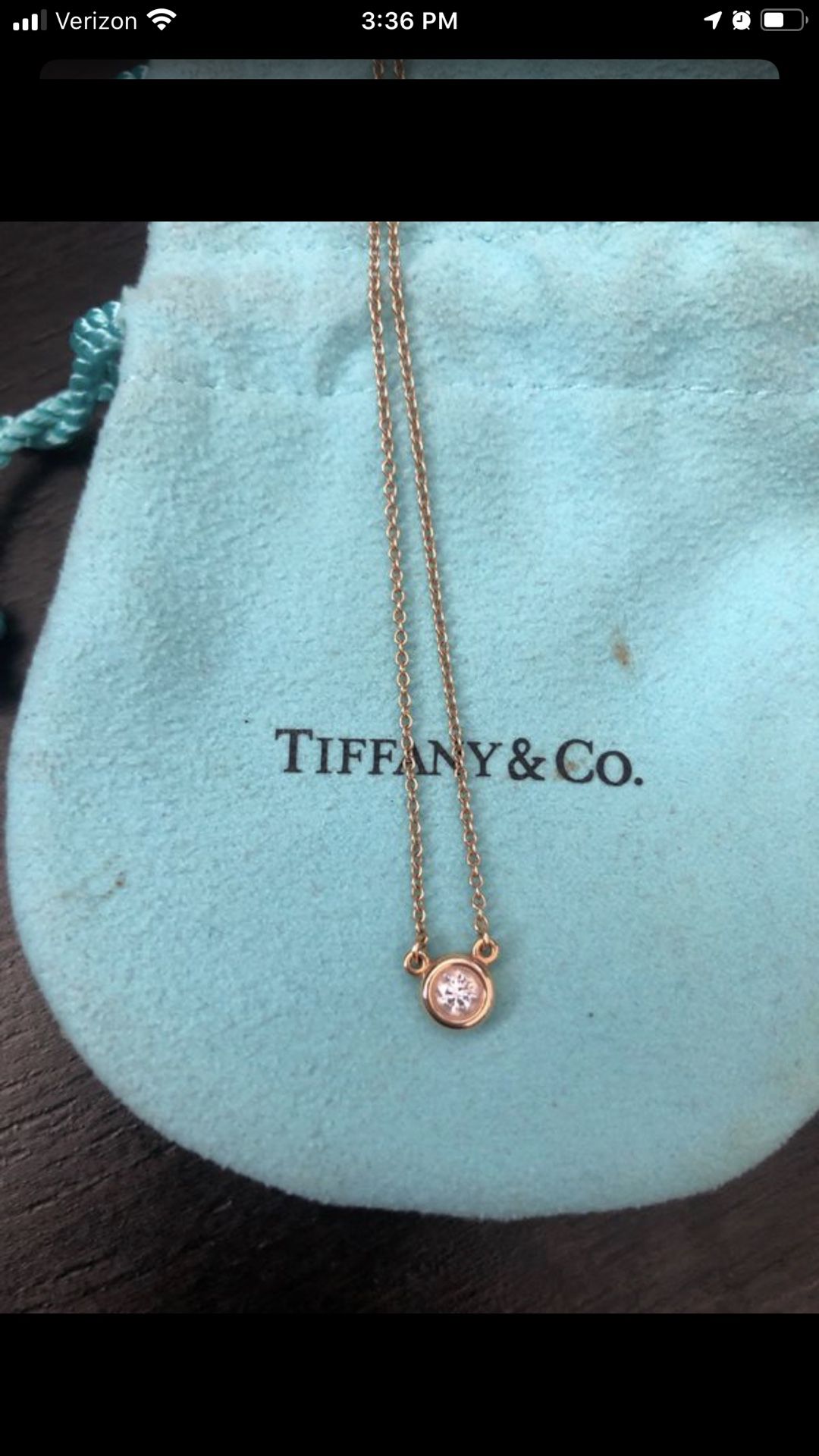 Tiffany&co diamond pendant necklace yellow gold