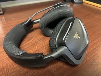 Corsair Void V2 Headphones