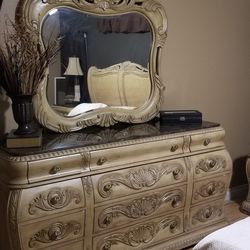 Antique Pearl marble king Bedroom Set